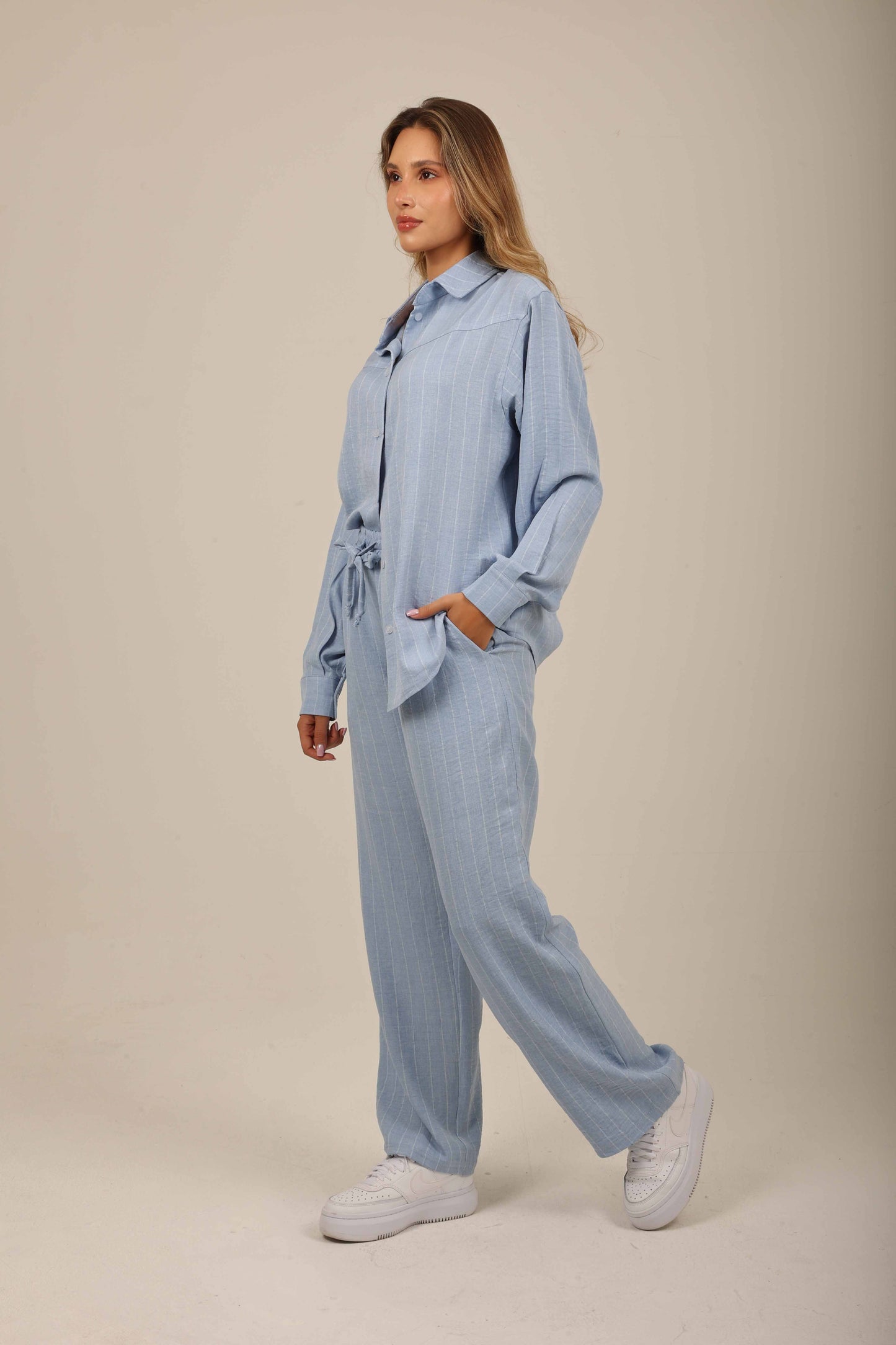Lea Set With Pants